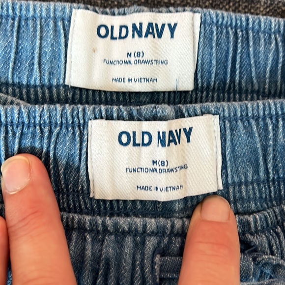Old navy chambray shorts - Picture 3 of 3